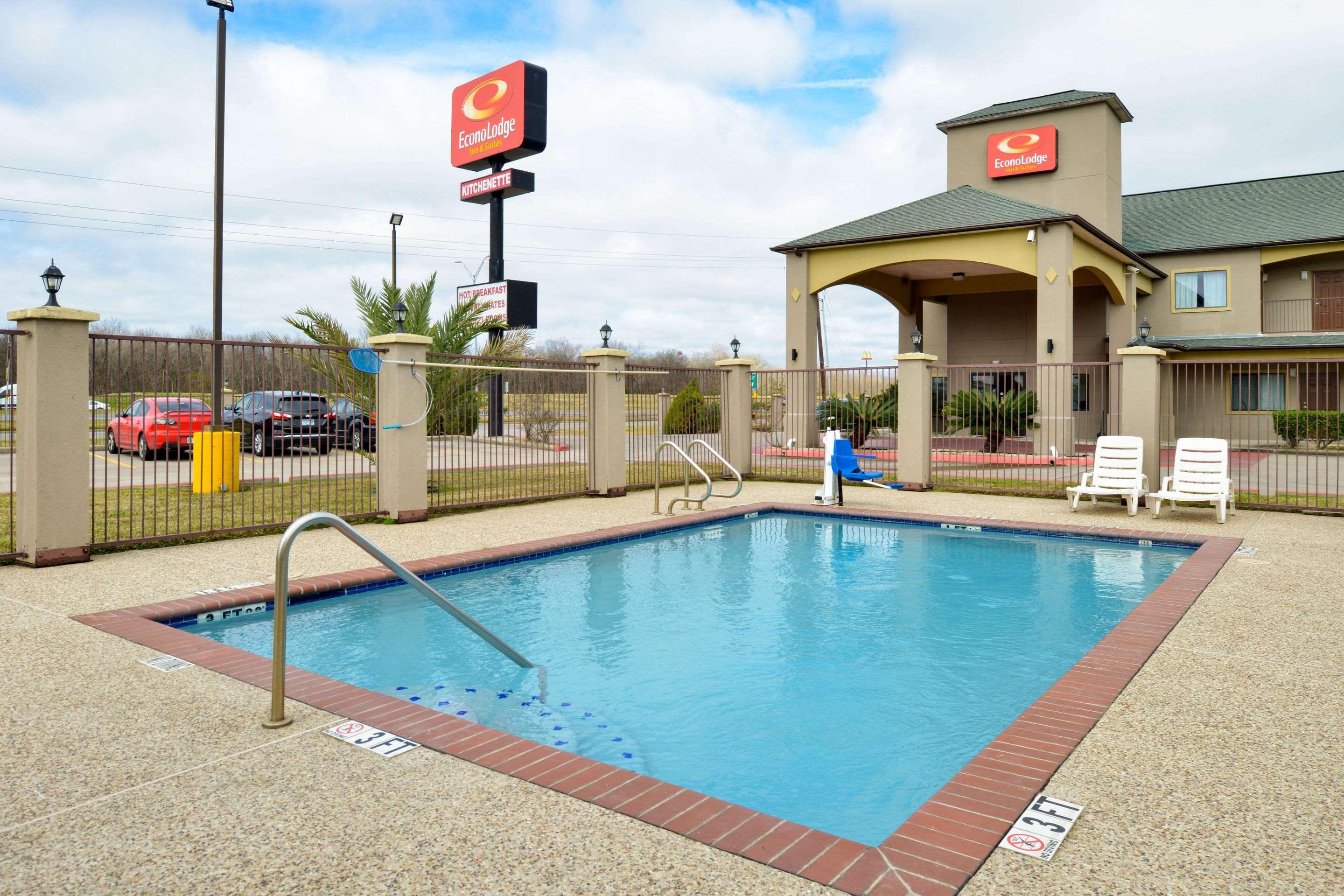 Econo Lodge&Suites Port Arthur Exterior foto